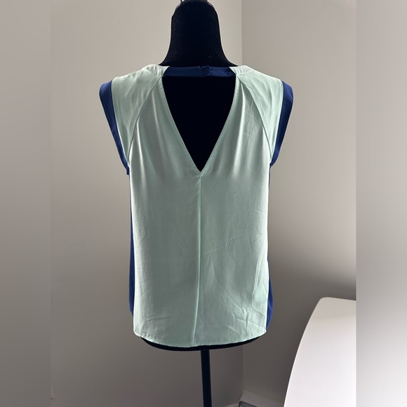 BCBGMaxAzria Crosby Top Size S - Picture 7 of 9